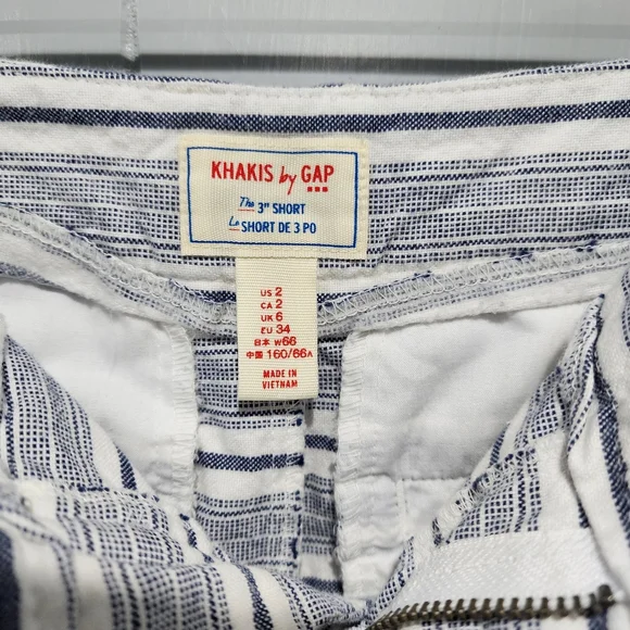 Khakis By Gap The 3” Inseam Short Blue White Chino Shorts, Size 2 - Picture 5 of 5